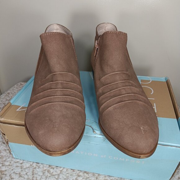 Life Stride Aurora Faux Suede Booties 8.5 - Picture 3 of 9